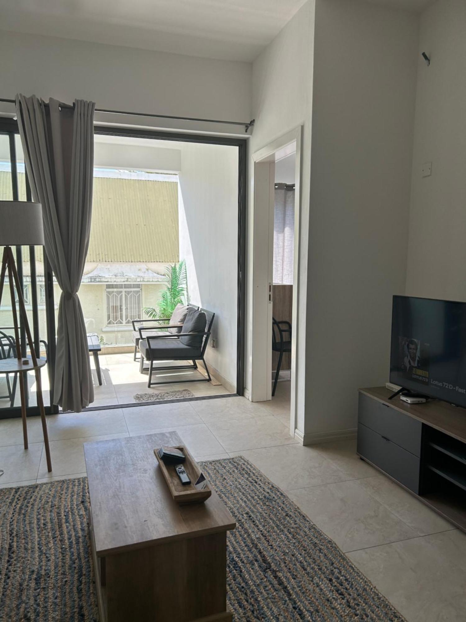 Coastal View Apartments 格兰贝伊 外观 照片